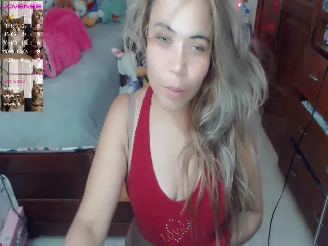 Live sex webcam photo for Meganhill_ #258313867