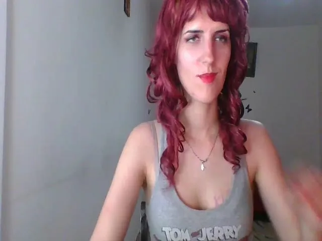 Live sex webcam photo for Essperanzza #253925074