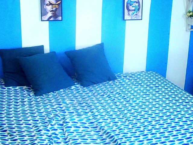 Live sex webcam photo for RacheelPierce #254866118