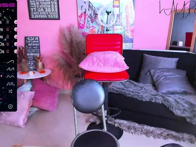 Live sex webcam photo for Laurend #247086427