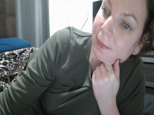 Live sex webcam photo for eva_sirenity #252978390