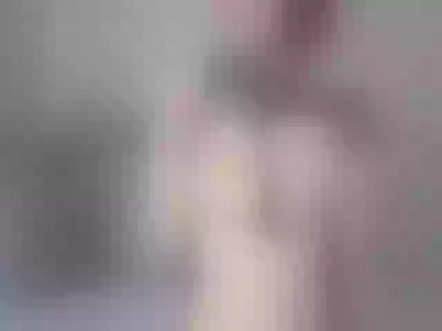 Live sex webcam photo for ParisNoir #261401460