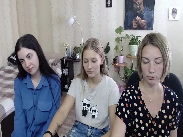 Live sex webcam photo for UrBlack_Kitty #260700609