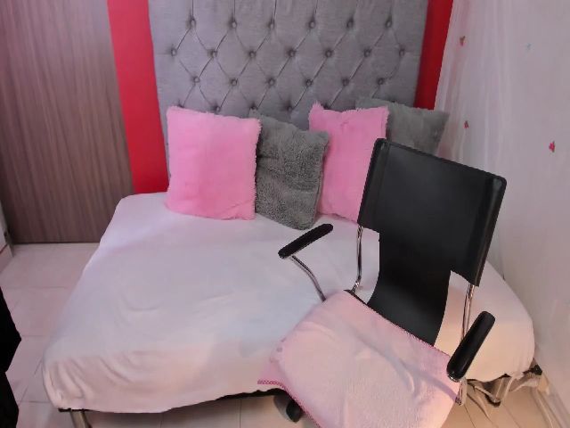 Live sex webcam photo for Sweety_sharai #254202018