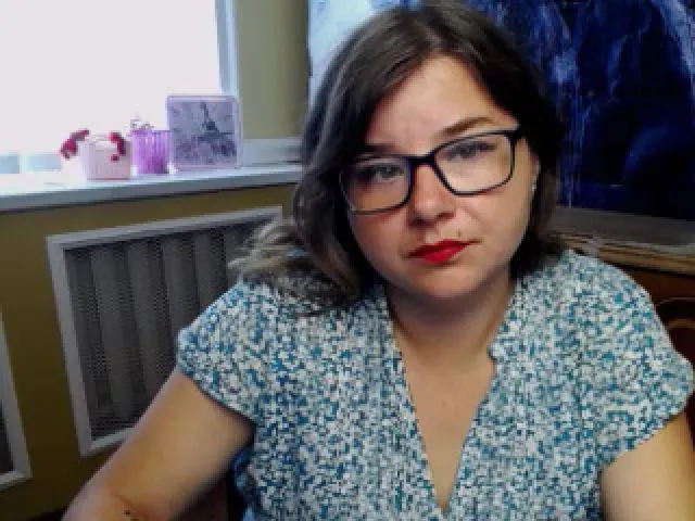 Live sex webcam photo for MonLais #264175066