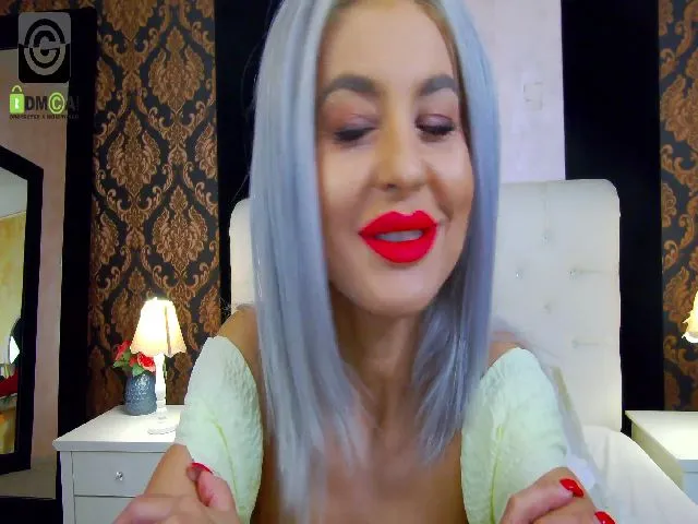 Live sex webcam photo for Miss_Kora #254435893