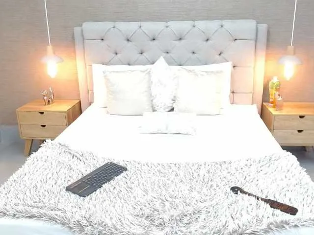 Live sex webcam photo for PoopyWilson #241329587