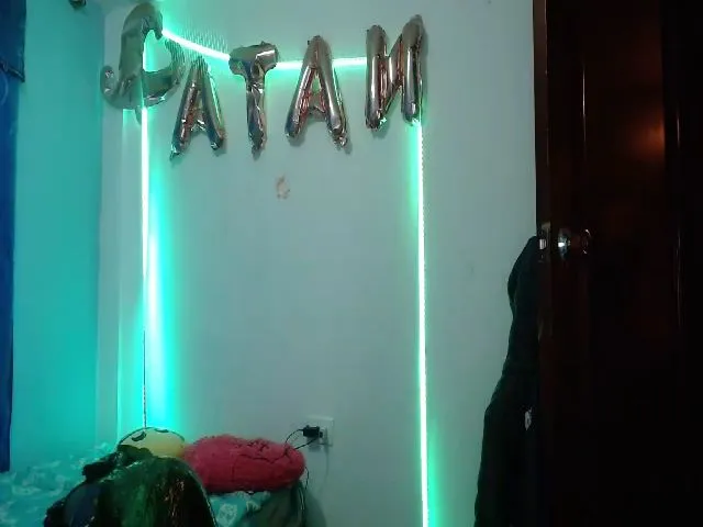 Live sex webcam photo for Hot_skinny_ #253483533