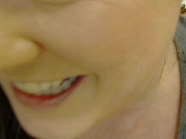 Live sex webcam photo for Lady-Adrianna #241172824