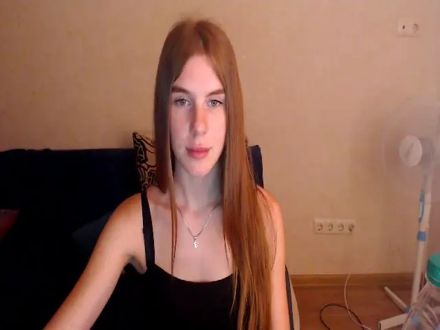 Live sex webcam photo for Vesnyshka #262237786