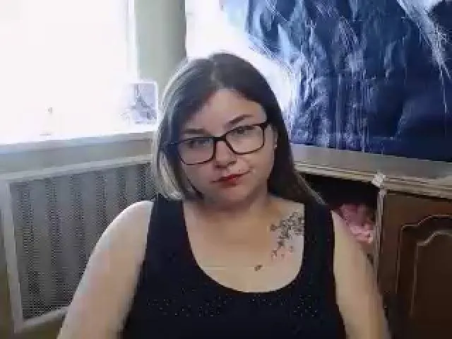 Live sex webcam photo for MonLais #253753612