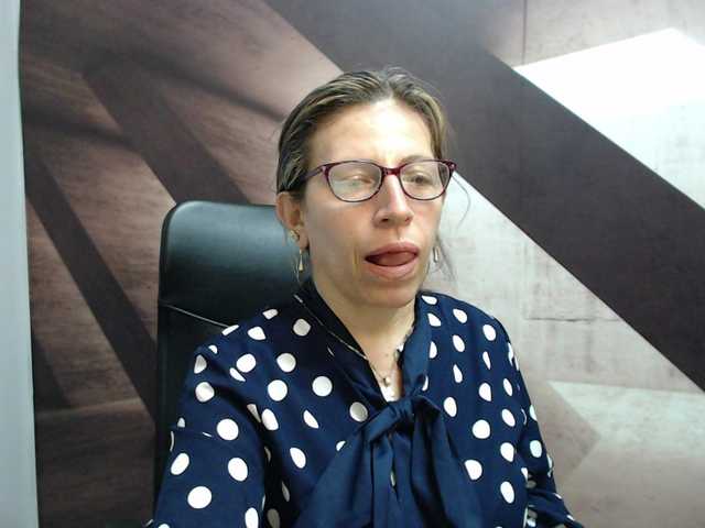 Live sex webcam photo for maturehot-1 #242372707