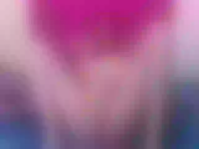 Live sex webcam photo for Redmilf_69 #261793168