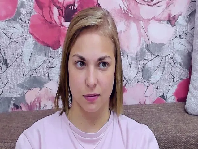 Live sex webcam photo for TataArdent #258322899