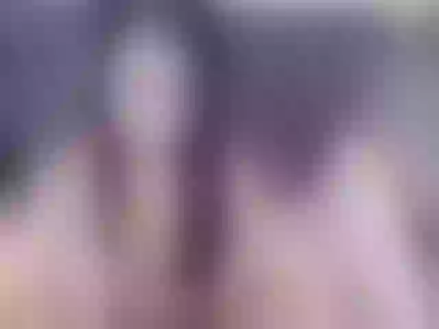 Live sex webcam photo for GoldBabyy #263042356