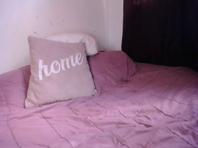 Live sex webcam photo for SimonaEvans #253182909