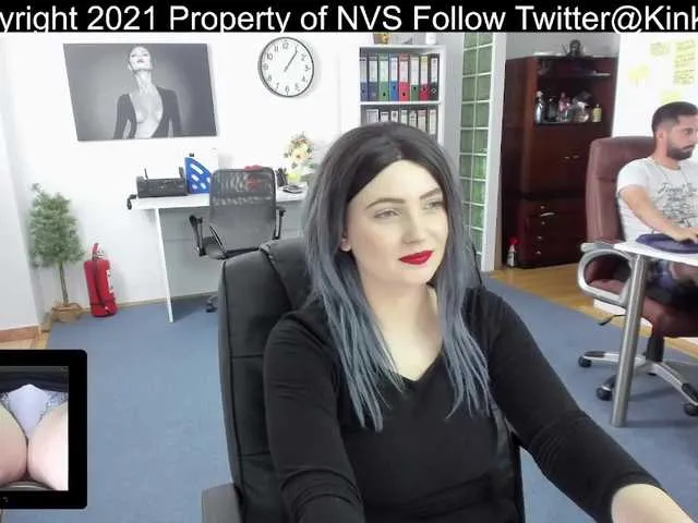 Live sex webcam photo for KinkyOffice #250800696