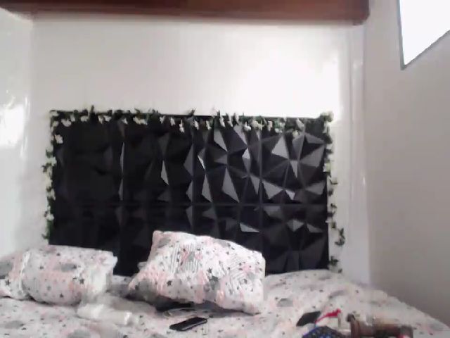 Live sex webcam photo for reyyanAslan #253185271