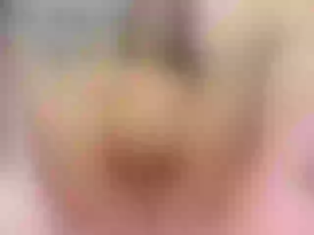 Live sex webcam photo for CarolaSallow #256544038