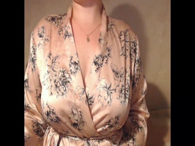 Live sex webcam photo for NASTASIYA_KAT #256622090