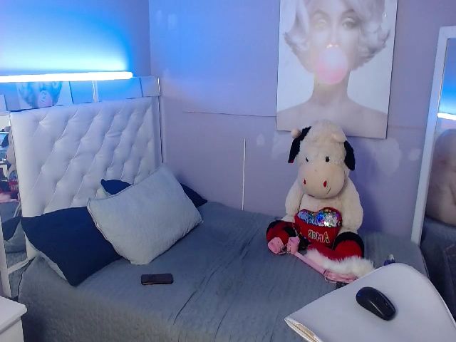 Live sex webcam photo for Martina_ferer #253213935