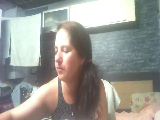 Live sex webcam photo for MGabrielle #262979863