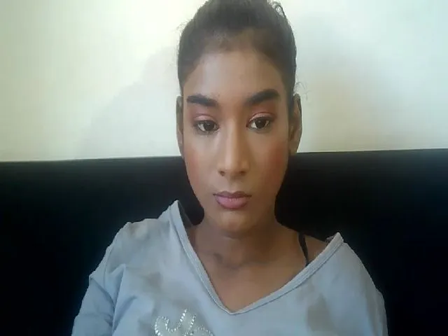 Live sex webcam photo for dirtyrissa69 #258541317