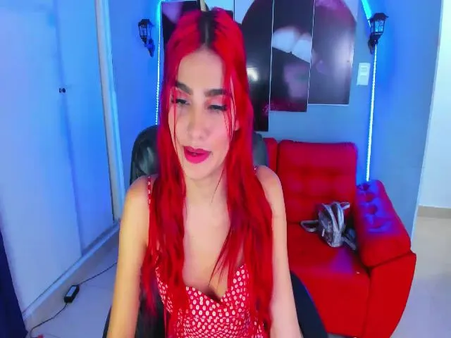 Live sex webcam photo for Anastasia_180 #259058830