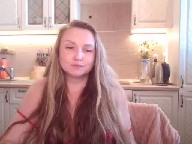 Live sex webcam photo for JaneGrey111 #255268606