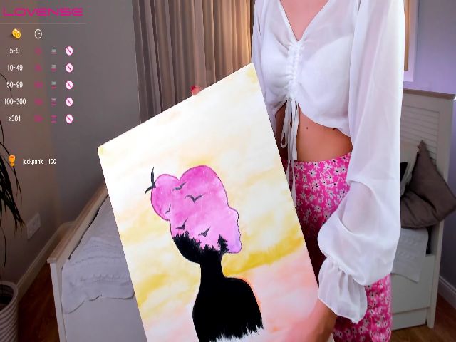 Live sex webcam photo for Aliseys #262815754