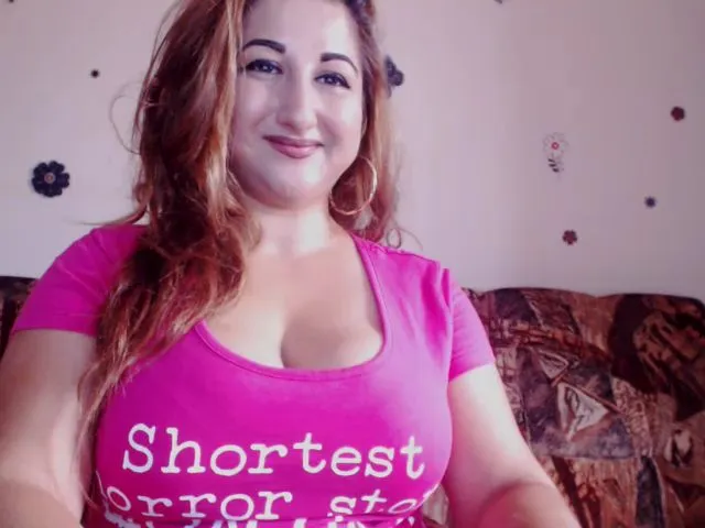 Live sex webcam photo for KinkyMyax #265394740