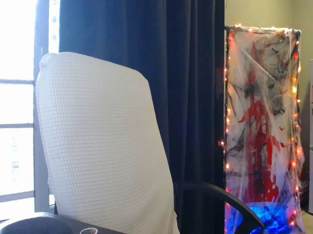 Live sex webcam photo for Angie_Wild #256324945