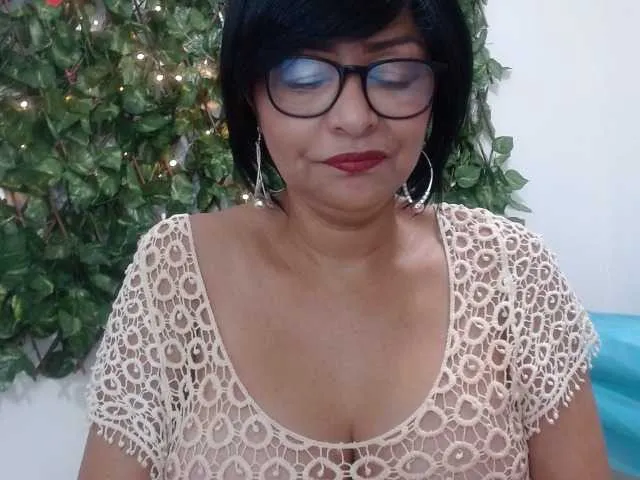 Live sex webcam photo for tifany-sweet1 #241363592