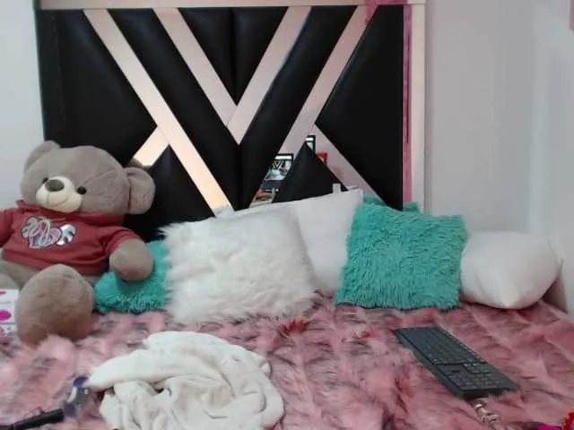 Live sex webcam photo for lisawill #241544556