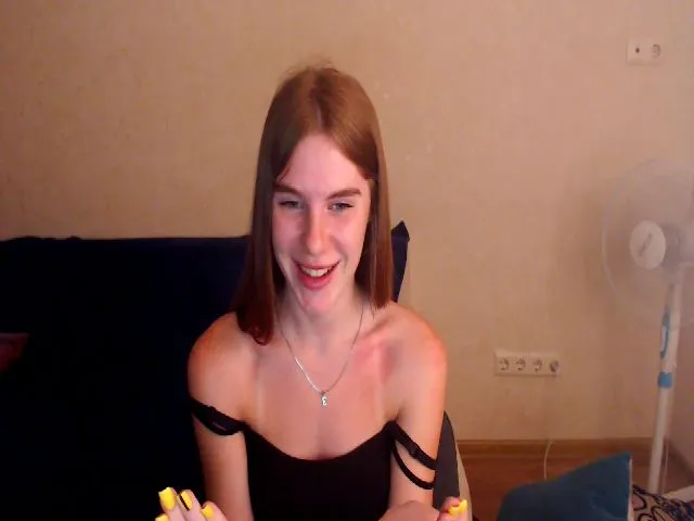 Live sex webcam photo for Vesnyshka #262309563