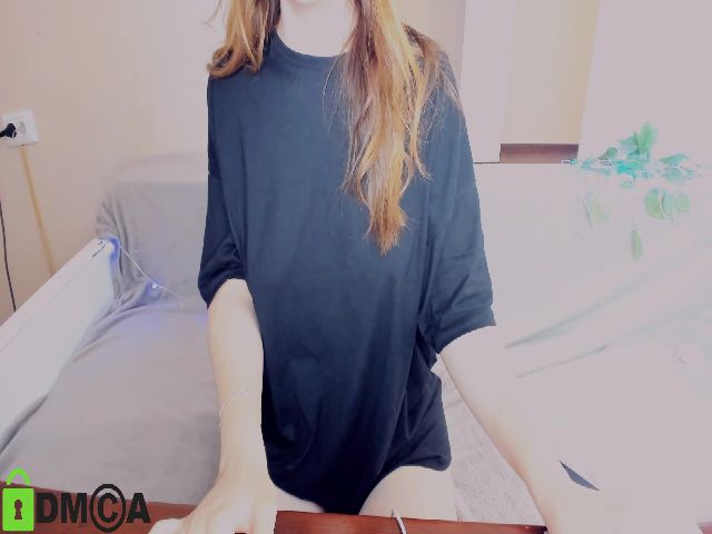 Live sex webcam photo for VellaB #262604811