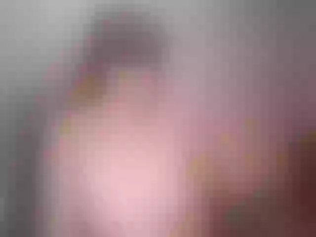 Live sex webcam photo for leeloofire #253761726