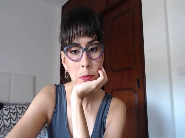 Live sex webcam photo for Evansdani18 #256318072
