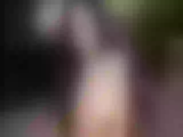 Live sex webcam photo for MaggieBrown_ #263800736