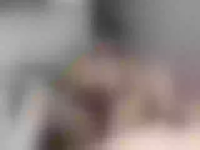 Live sex webcam photo for miss-s #241017704