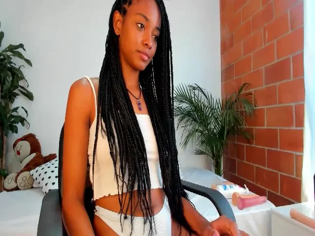 Live sex webcam photo for Kriss_reyes #254826000