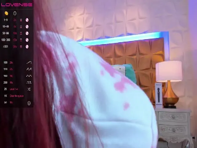 Live sex webcam photo for CandyLaw_ #265628881