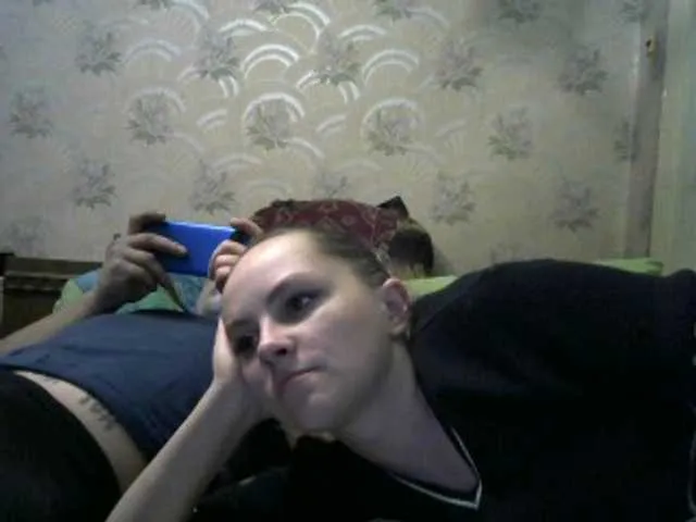 Live sex webcam photo for REPTILIAY #241073835