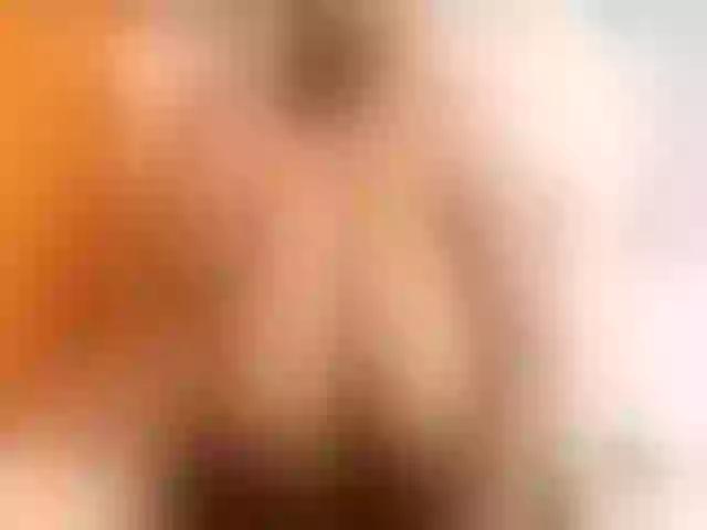 Live sex webcam photo for Sweetnozie #262599986