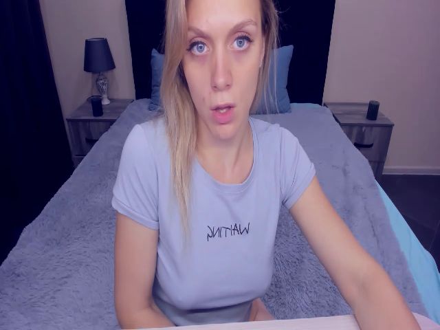 Live sex webcam photo for MeganKind #260454172