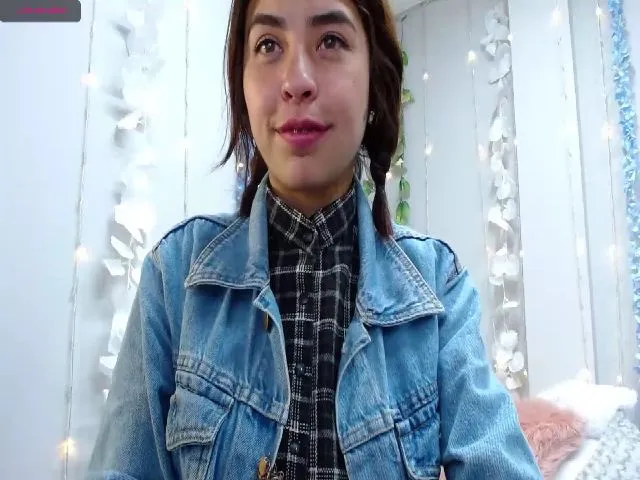 Live sex webcam photo for Cathryskyy #261061300