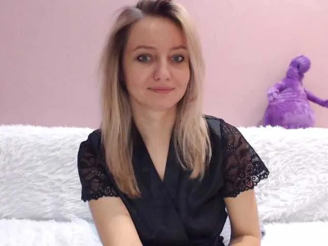 Live sex webcam photo for Gamora- #240983903