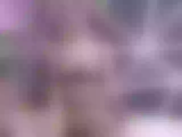 Live sex webcam photo for Sun-kissed1 #241382590