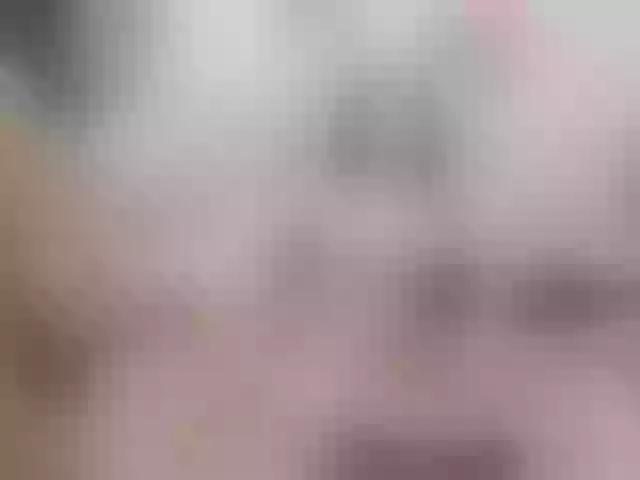 Live sex webcam photo for girlboom20 #243851920