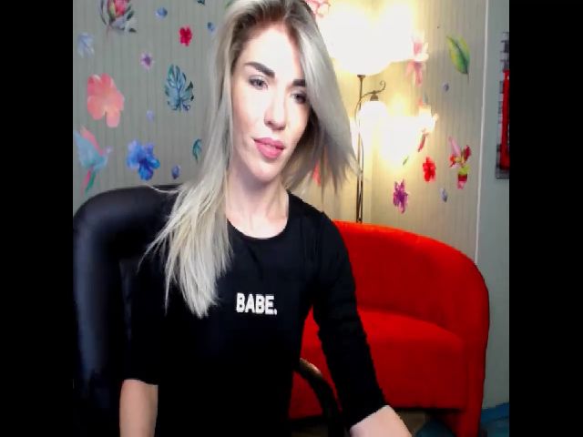 Live sex webcam photo for Sendy_White #265379991